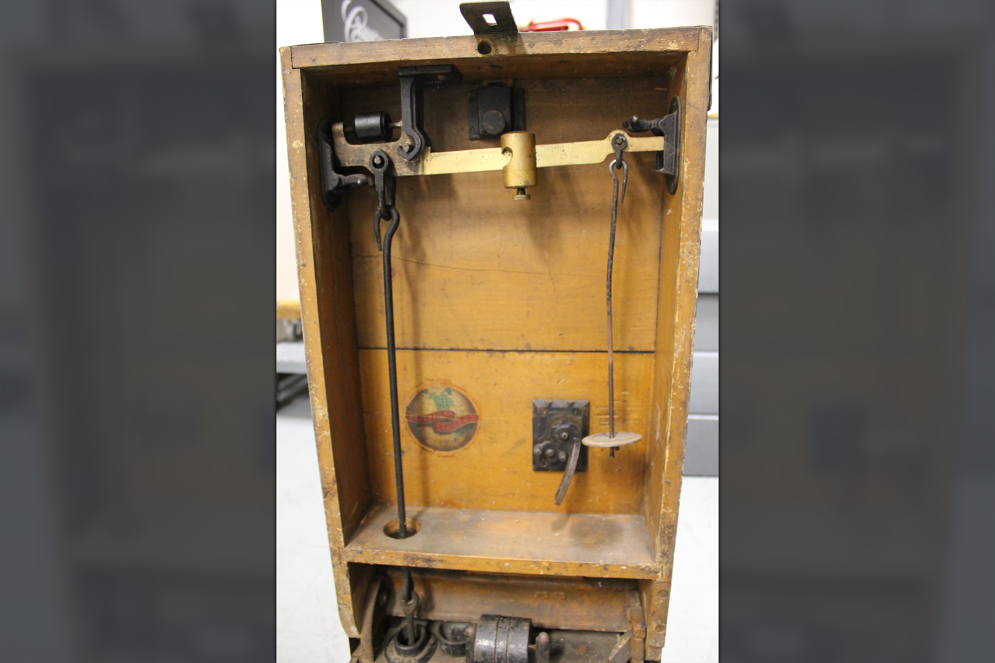 World War I Portable Scale for Recruiters photo 2