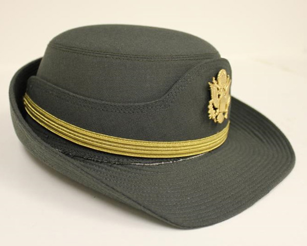 Full image from the left front perspective of the Woman’s Company Grade Officer’s Service Hat.