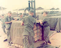 rigger_vietnam66.jpg (120271 bytes)